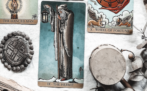 Understanding the Magician Reversed in Tarot: Yes or No Answer Explained