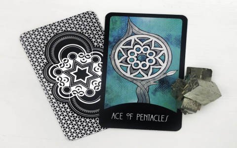 How the Ace of Pentacles Reveals Intentions for Financial and Personal Growth